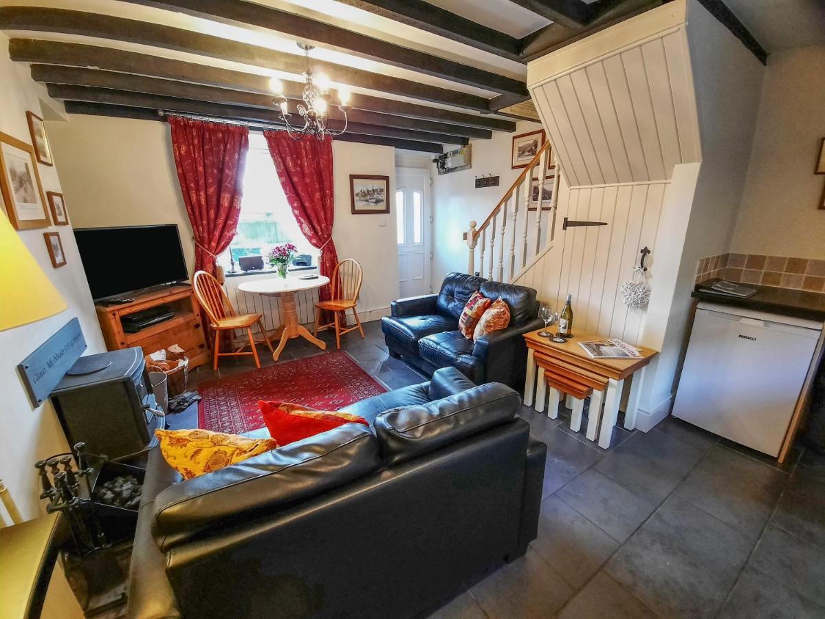 באלנאו פסטיניוג Bwthyn Ger Afon Riverplace Cottage מראה חיצוני תמונה